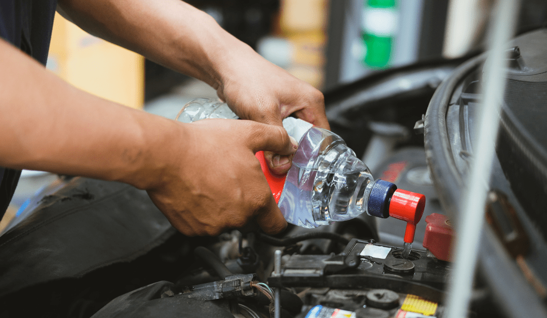 El agua destilada en la automoción